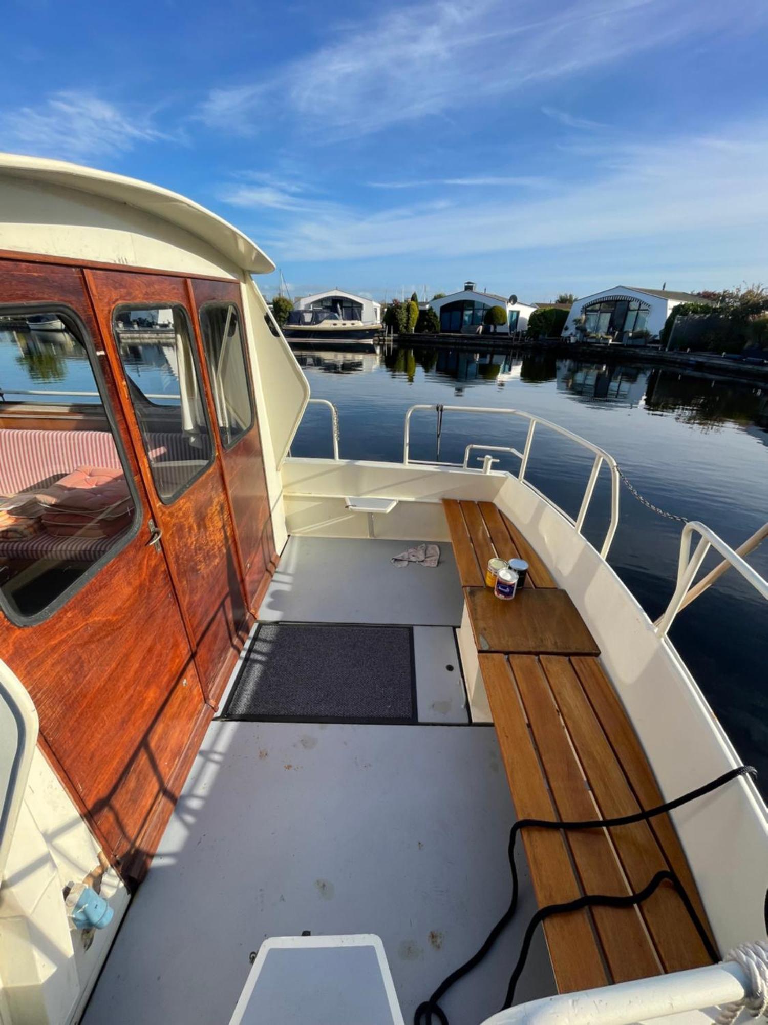 Suesses Motorboot - Bremen Ueberseestadt Εξωτερικό φωτογραφία